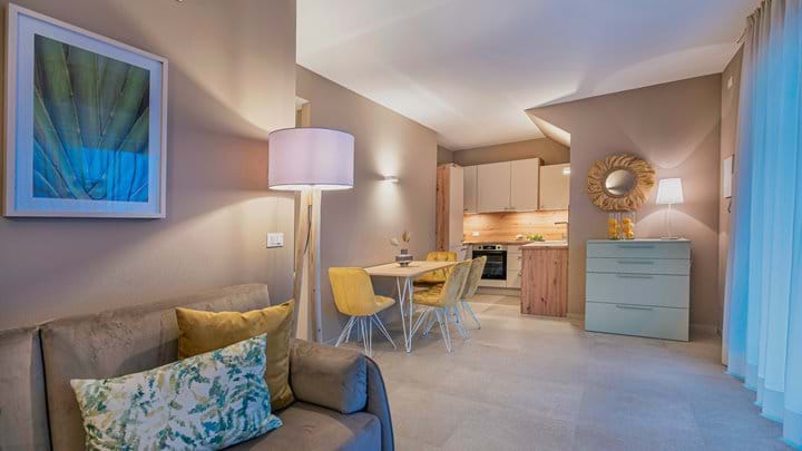 INDIGO GARDEN APARTMENT